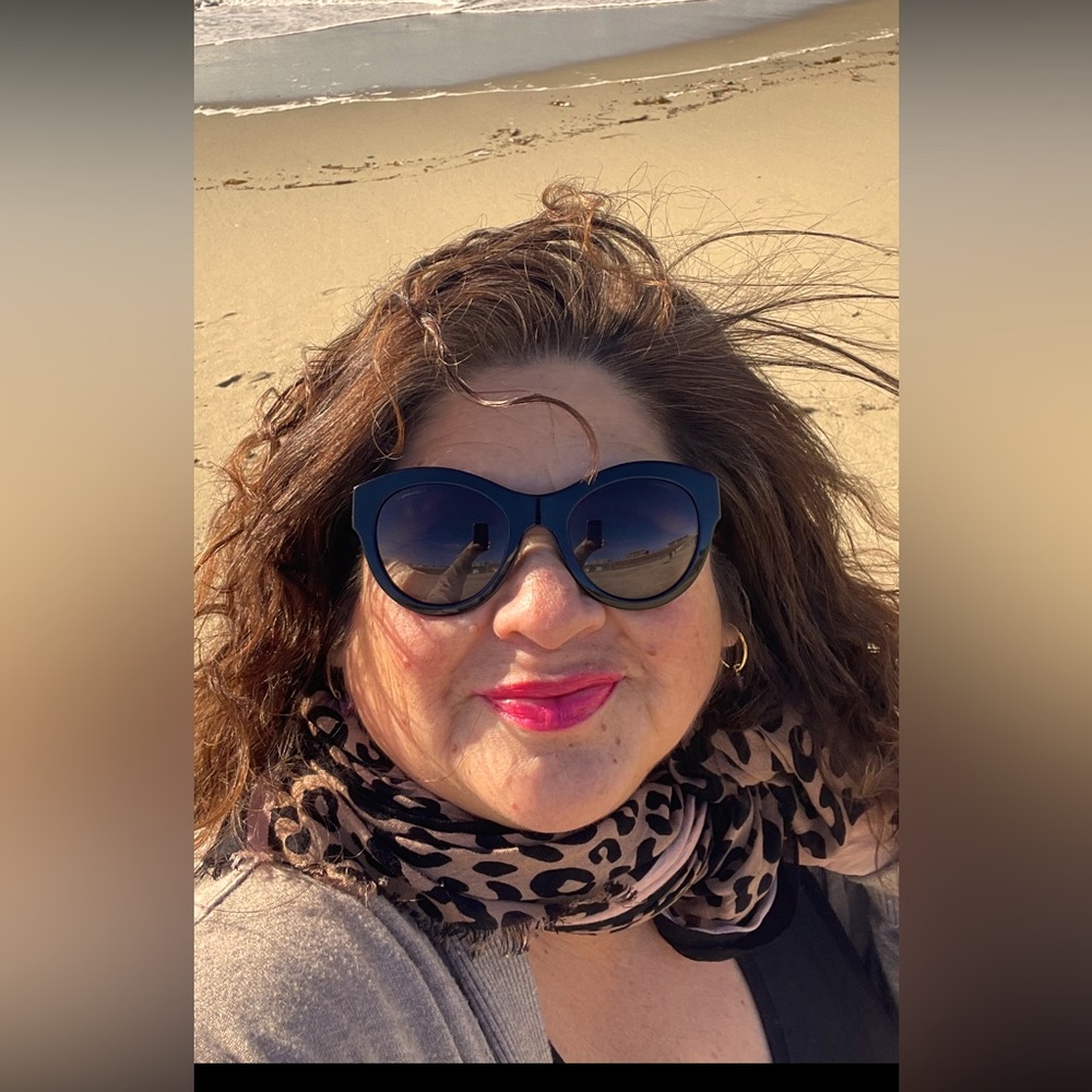 Meet your Posher, Sandra